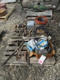 1059- PALLET OF MISCELLANEOUS TOOLS & CORDS