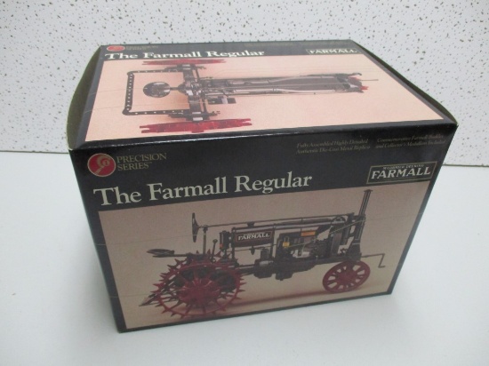 FARMALL REGULAR, PRECISION (NIB)