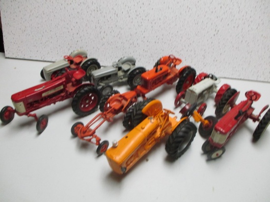 8- MISC 1/16 SCALE TOYS (1 LOT)