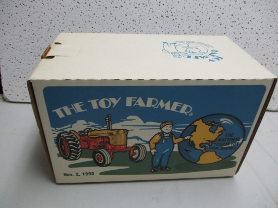 CASE 800 TOY FARMER SHOW EDITION (NIB)