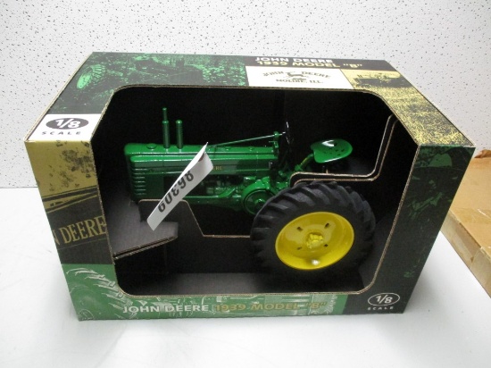 JD 'B' 1/8 SCALE (NIB)