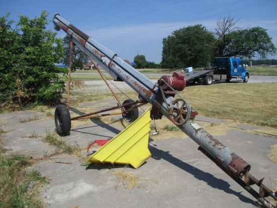 9608-HUTCHINSON 30' AUGER