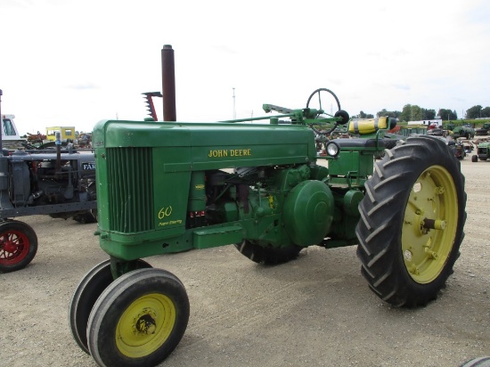 10498-JOHN DEERE 60