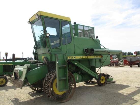 10523-JOHN DEERE 3300 COMBINE