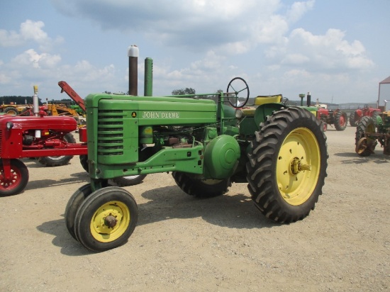 7833-JOHN DEERE A STYLED
