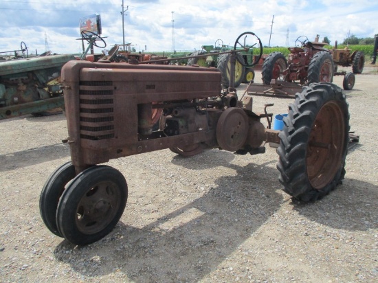 8006-JOHN DEERE H