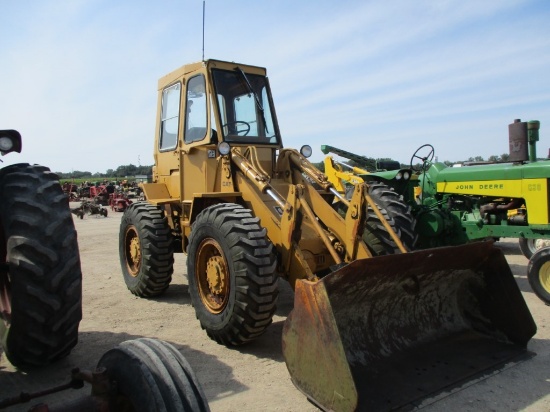 8574-CAT 910 WHEEL LOADER
