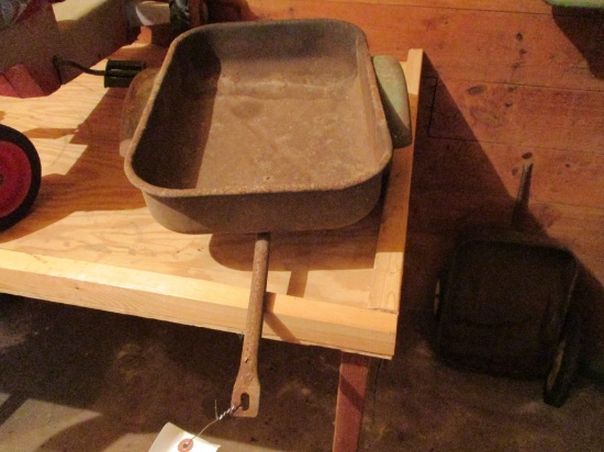 91136-JOHN DEERE PEDAL WAGON