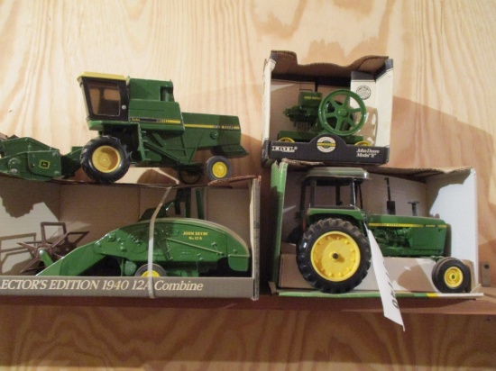 91146-(4) JOHN DEERE TOYS