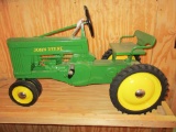 91062-JOHN DEERE SMALL 60 PEDAL