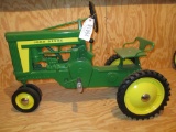 91064-JOHN DEERE 620 PEDAL