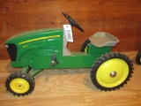 91092-JOHN DEERE 7930 PEDAL