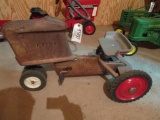91097- MURRAY PEDAL TRACTOR