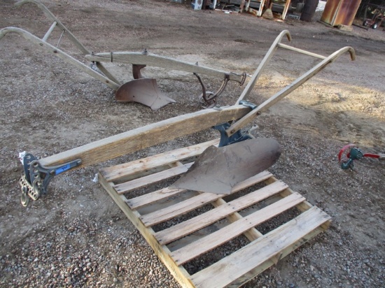 91477-REVERSIBLE WALK BEHIND PLOW