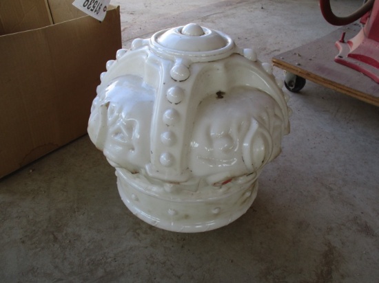 91539-STANDARD OIL GAS PUMP CROWN