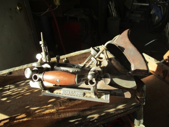 91550-BOX OF STANLEY 45, 55, 46 AND VARIOUS TOOLS