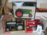 9922- WHITE AMERICAN TRACTORS AND BOX