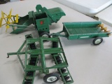 9939-OLIVER IMPLEMENTS TOYS