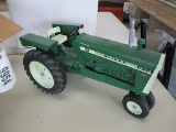 9954-OLIVER 1800 1/8 SCALE TRACTOR