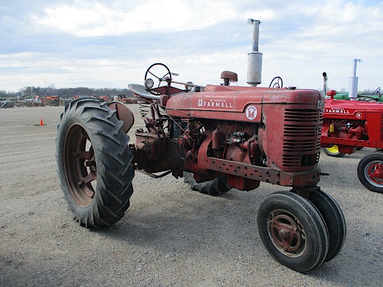 13714-FARMALL SUPER M TRACTOR