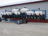 10927- KINZE 3660 16R30 PLANTER (2011)