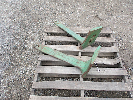 12509-PAIR OF JD STARTER RAILS
