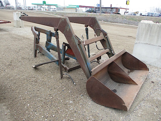 12510-FORD LOADER W/ BRACKETS