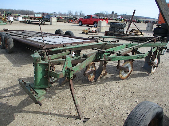 12607-JD 4BTM 3PT PLOW