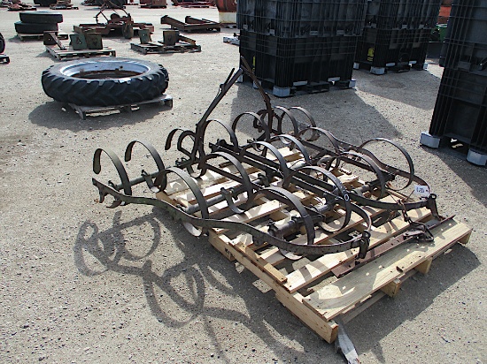 12610-DRAG CULTIVATOR