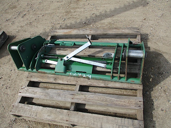 12929-LOADER QUICK TACH