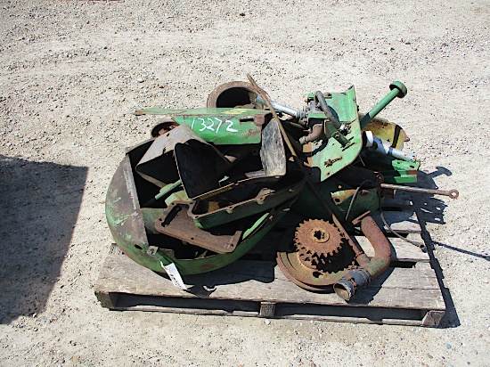 13272-PALLET OF MISC JD PARTS
