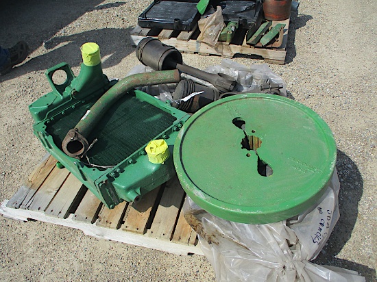 13543-PALLET OF MISC JD PARTS