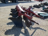 10891-IH 4 BTM PLOW