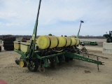 13737-JD 7200 6ROW PLANTER