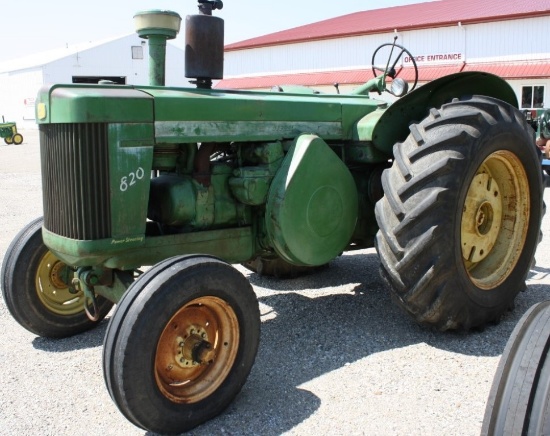 16394-JOHN DEERE 820