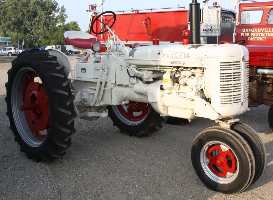 20376-FARMALL C DEMONSTRATOR