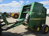 21820-JOHN DEERE 330 BALER