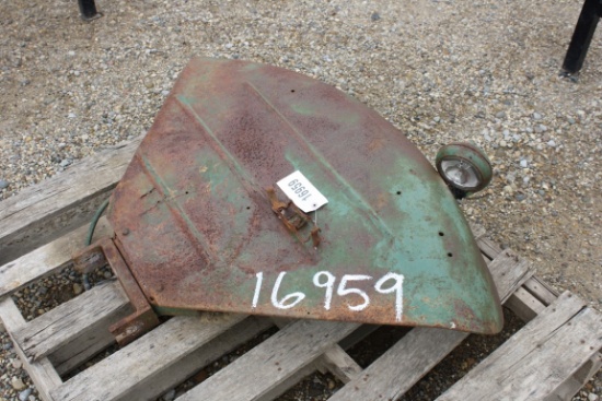 16959-JOHN DEERE FENDER