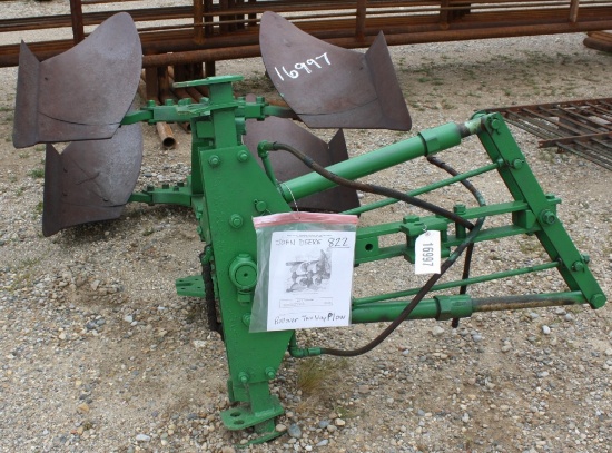 16997-JOHN DEERE 822 ROLLOVER TWO-WAY PLOW