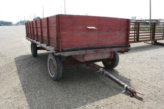 19490-WOODEN WAGON
