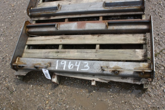 19643-SKIDSTEER MOUNT PLATE
