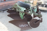 20604-JOHN DEERE 3BTM PLOW