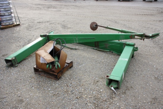 22281-PAIR OF MARKERS OFF JD 7200 16 ROW PLANTER