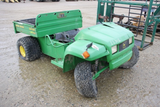 22312-JD 4x2 GATOR FOR PARTS