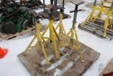 22372-(4) PIPE STANDS