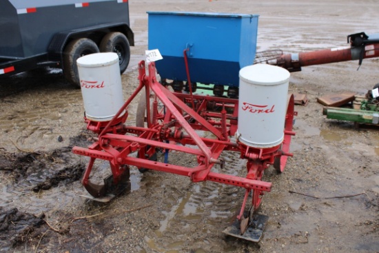 22172-FORD 2 ROW PLANTER