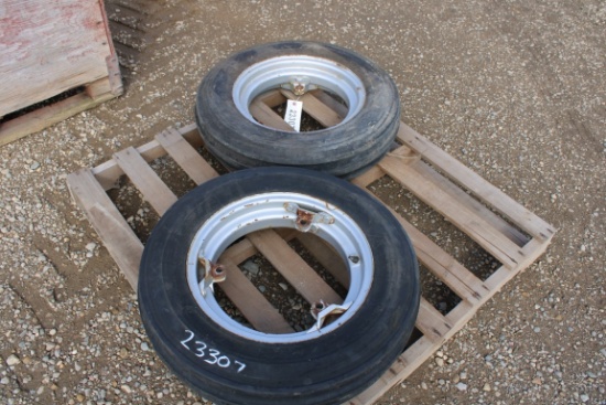 23307-(2) IH FRONT WHEELS