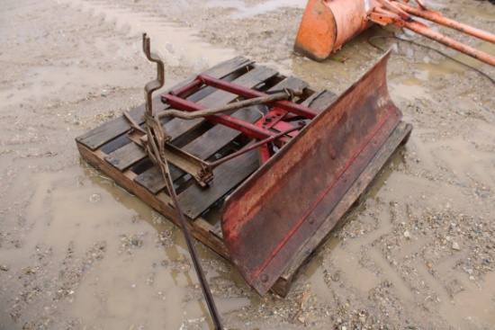 23412-IH FRONT BLADE
