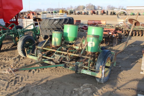 23612-JOHN DEERE 290 CORN PLANTER