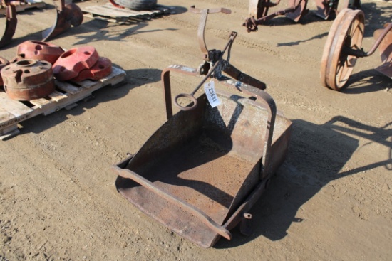 23631-FERGUSON 3 PT SCOOP